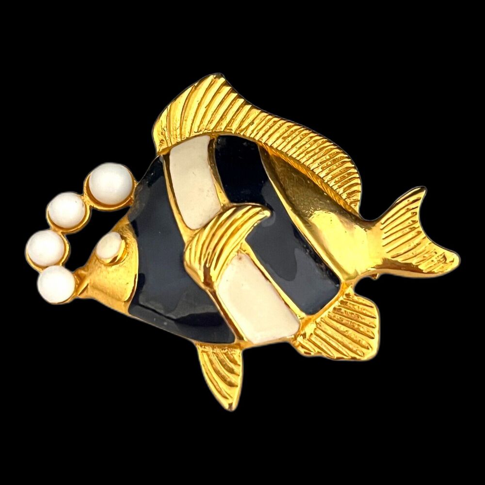 Vintage 1980s Fish Brooch Black Enamel Gold Tone Figural Pin - 7J